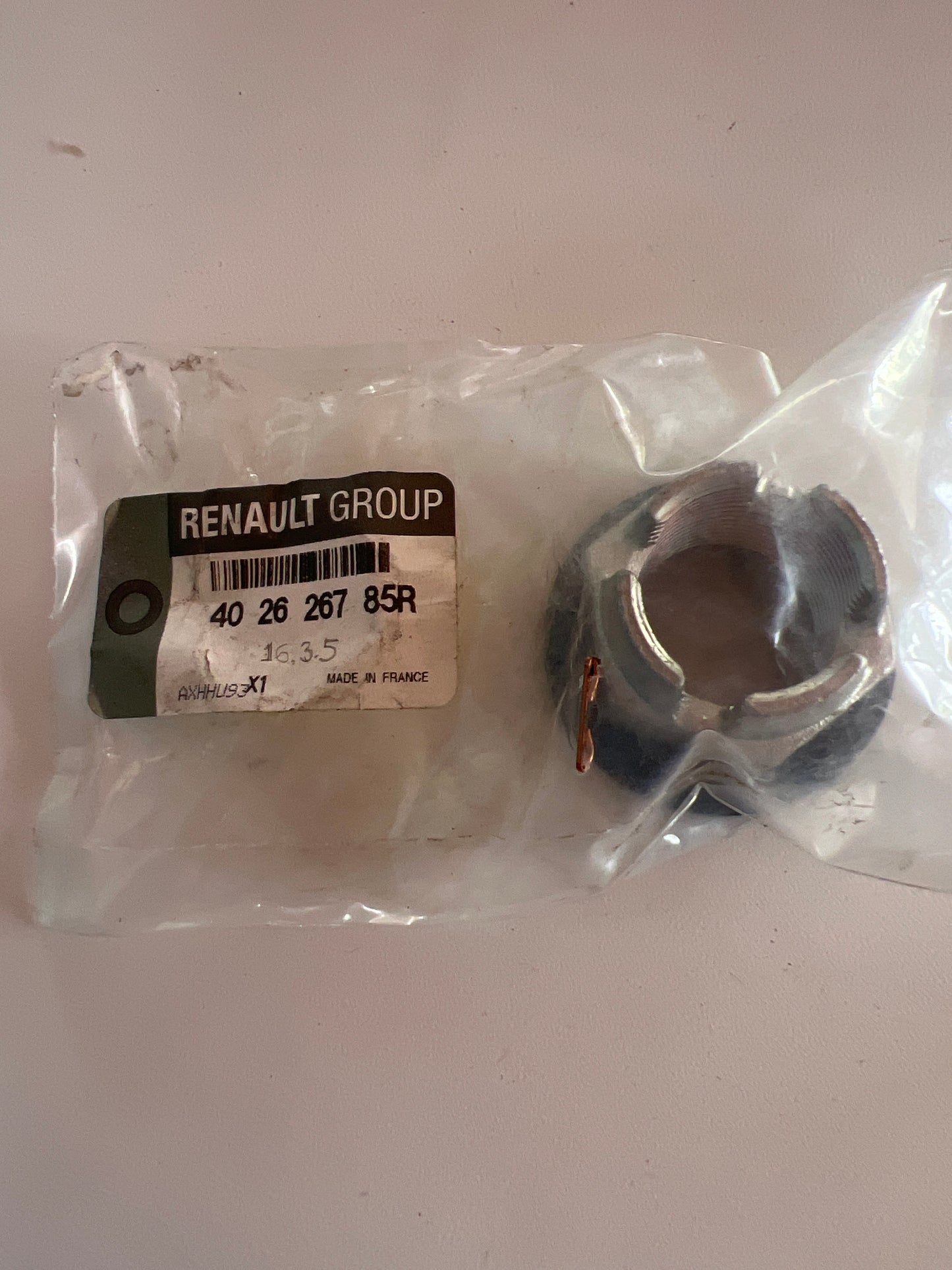 402626785R Tuerca, extremo del eje RENAULT