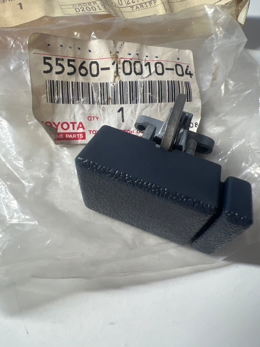 55560-10010-04 INSTRUMENT PANEL & GLOVE COMPARTMENT, toyota