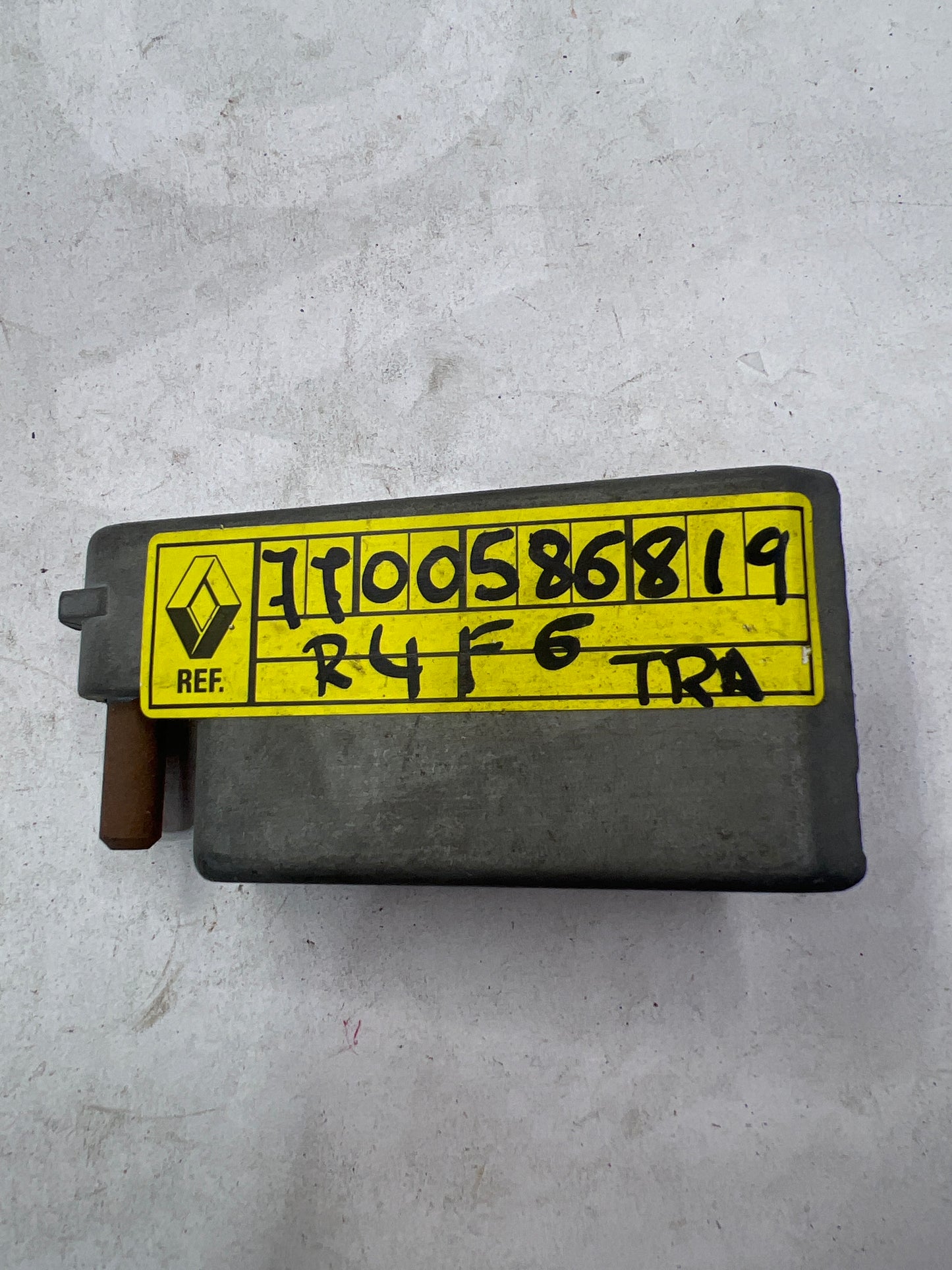 7700586819 CHARNELA RENAULT