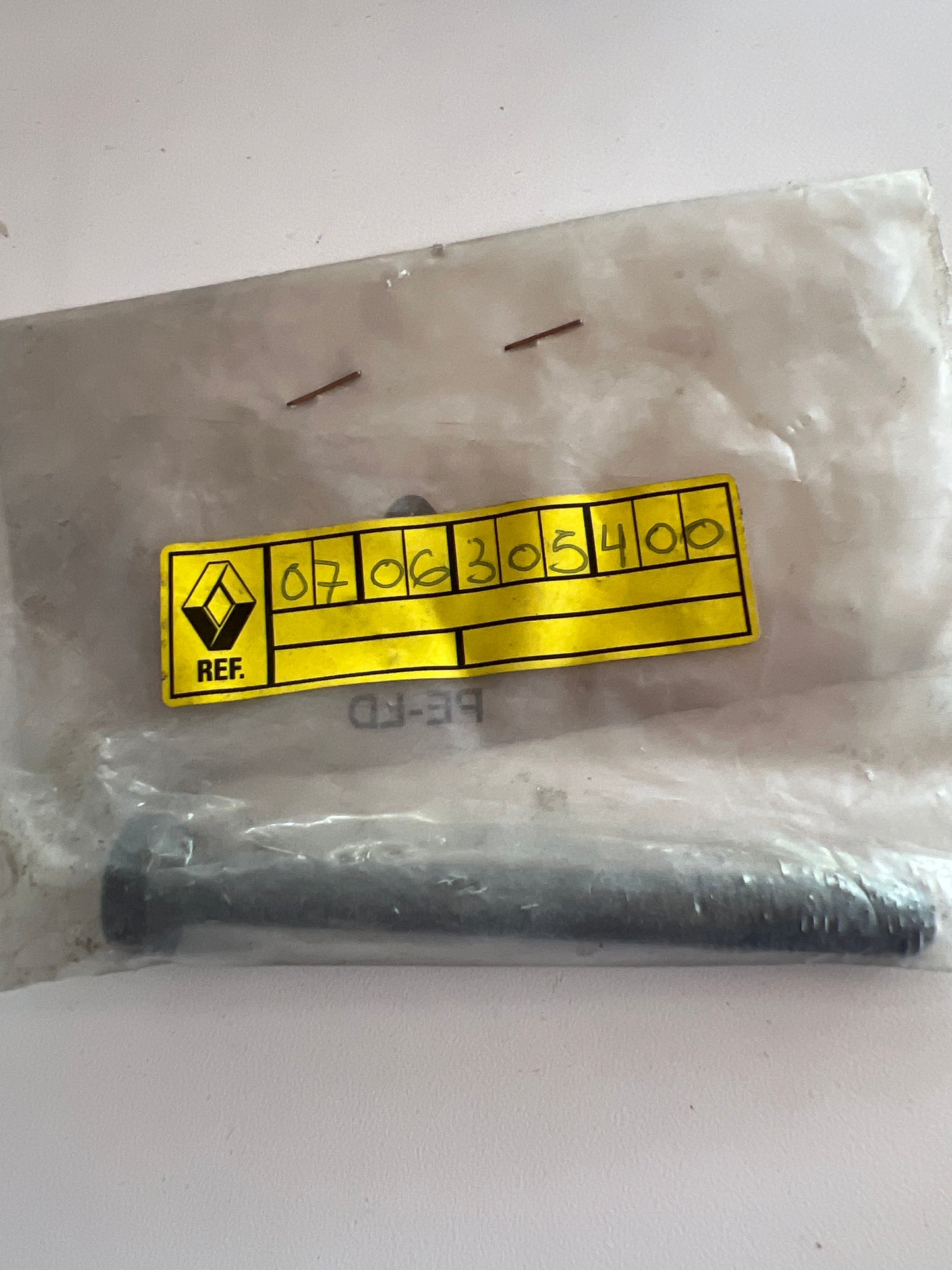 706305400 TORNILLO HEXAGONAL RENAULT