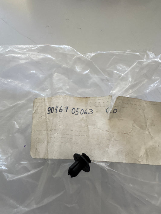 90467-05063, 90467-05063 ROOF SIDE VENTILATOR, toyota, Toyota - Lexus