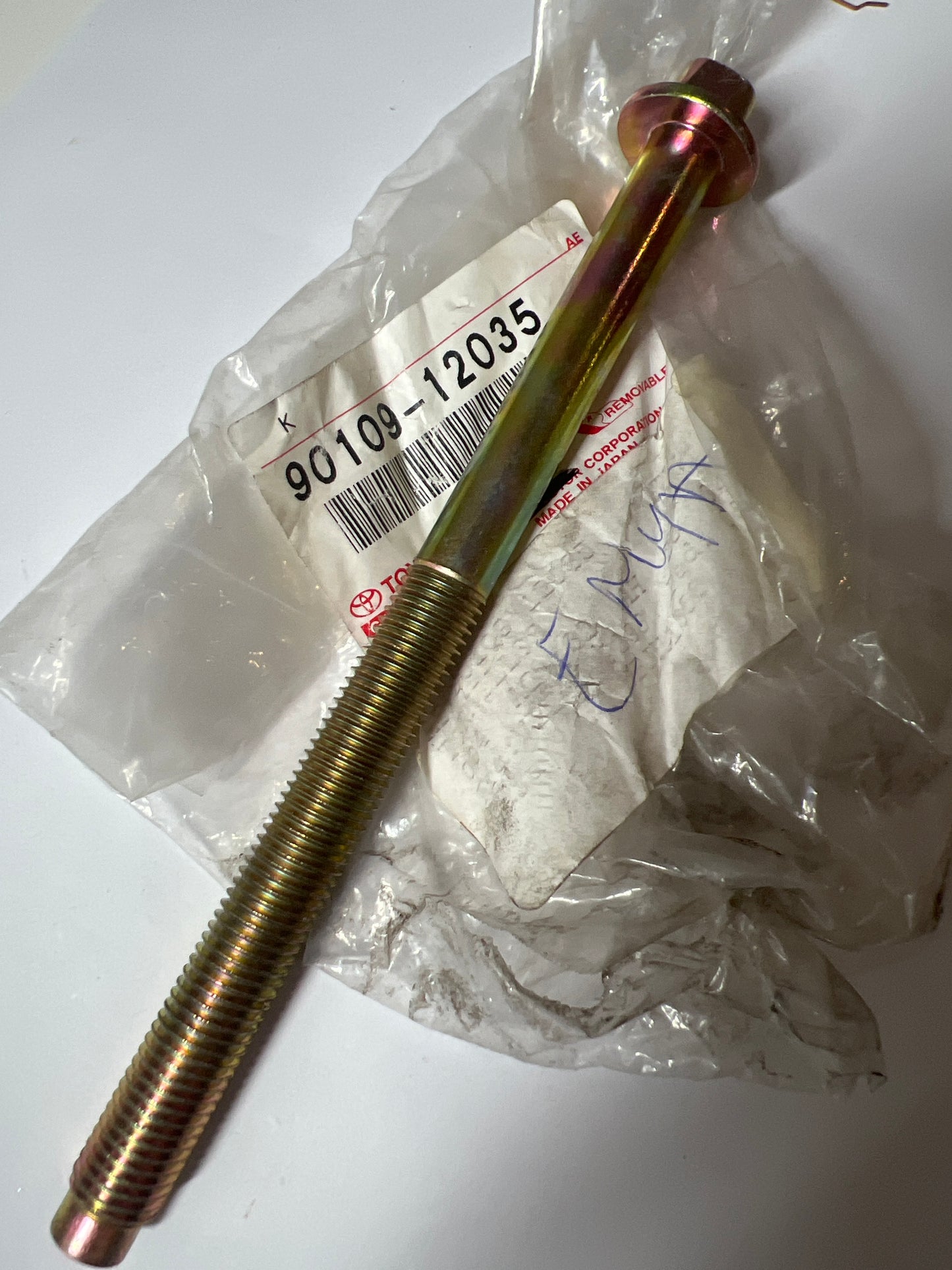 90109-12035 SPARE WHEEL CARRIER, toyota