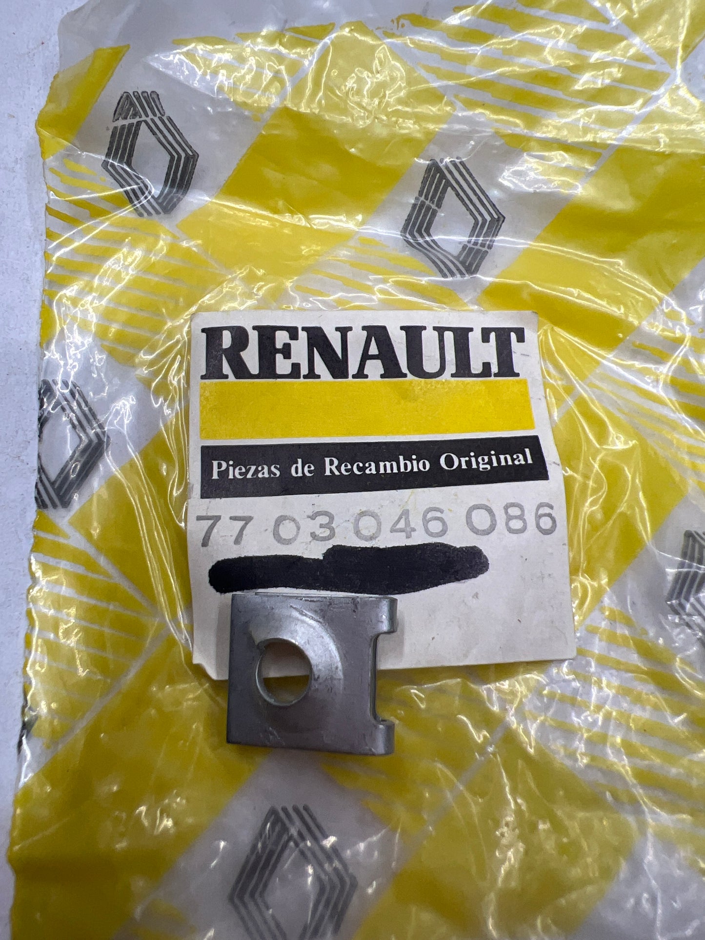 7703046086 ONE-THREAD-SPEED N RENAULT