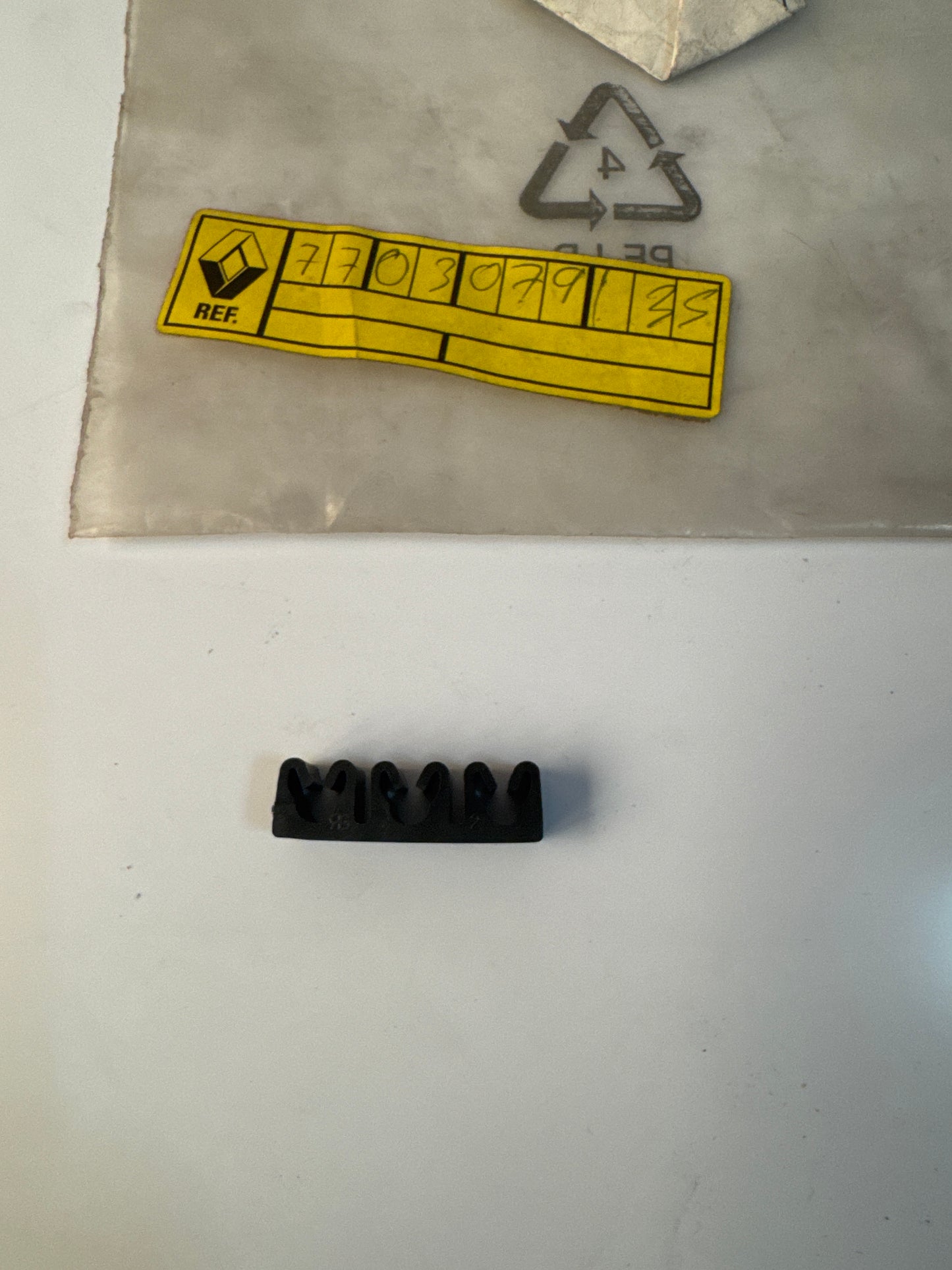 7703079135, SOPORTE, Renault