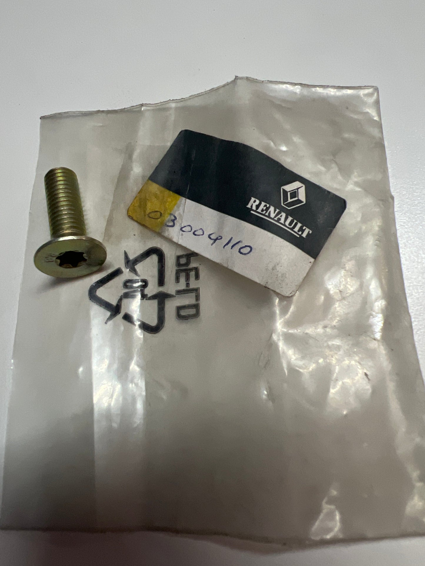 7703004110 - TORNILLO - Renault