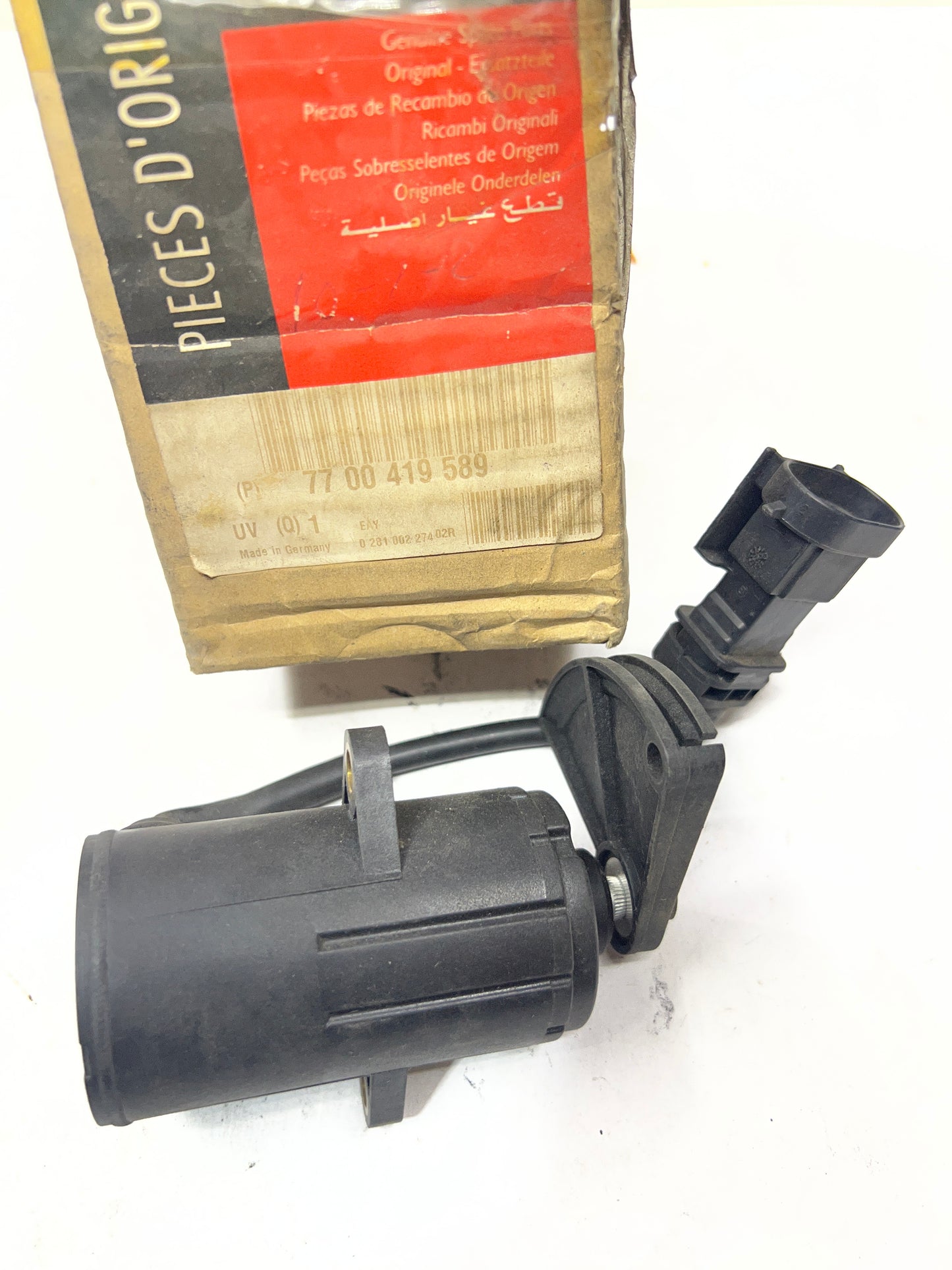 7700419589 CHAMBER LA RENAULT