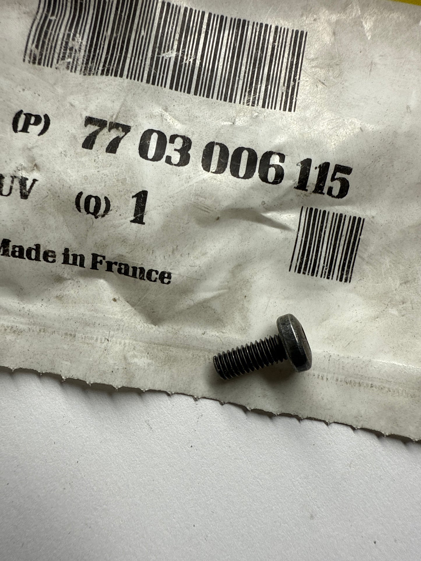 7703006115 - 1=30 TORNILLOS - Renault