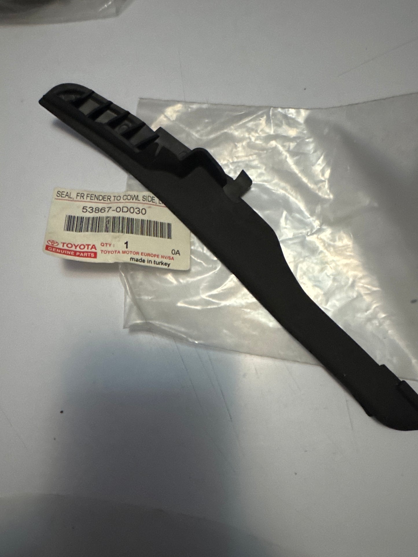 53867-0D030 HOOD & FRONT FENDER, toyota