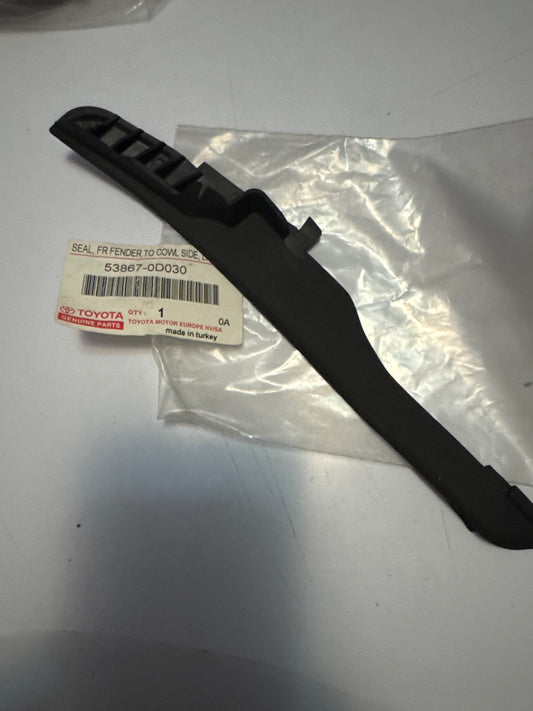 53867-0D030 HOOD & FRONT FENDER, toyota