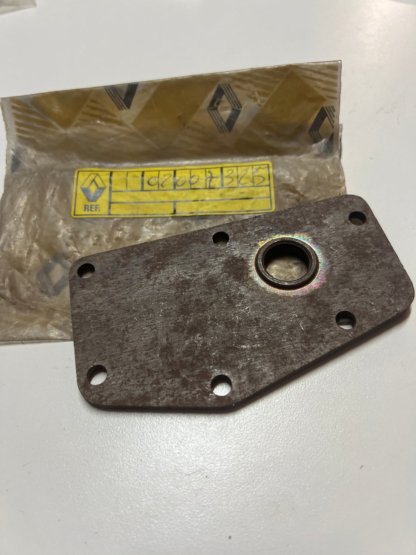 7702007425 TAPA BOMBA ACEITE RENAULT