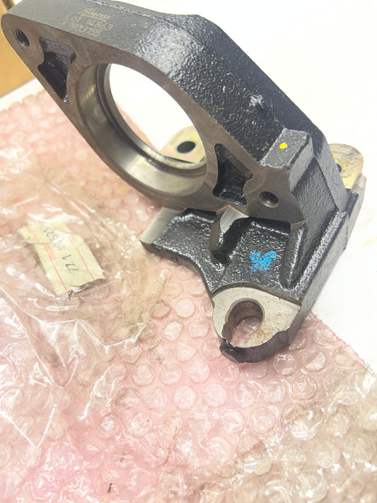7711129521 CONTRAPLAQUETA RENAULT