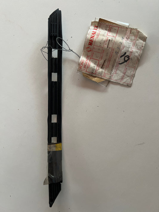 7700786437 SEMELLE G RENAULT