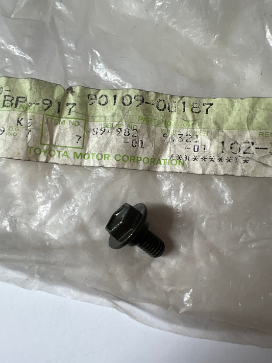 90109-06187 FRONT BUMPER & BUMPER STAY
58-51: FRONT FLOOR PANEL & FRONT FLOOR MEMBER, toyota