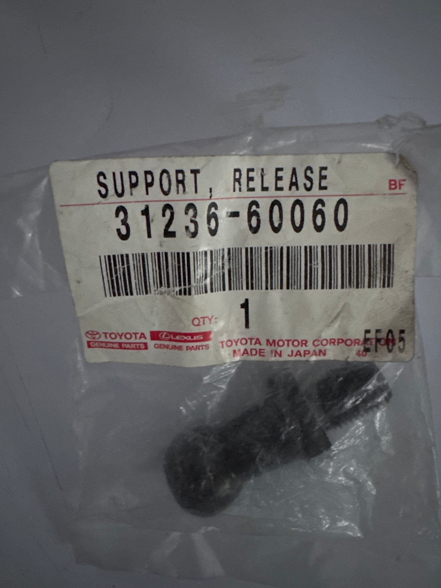 31236-60060 CLUTCH & RELEASE FORK, toyota