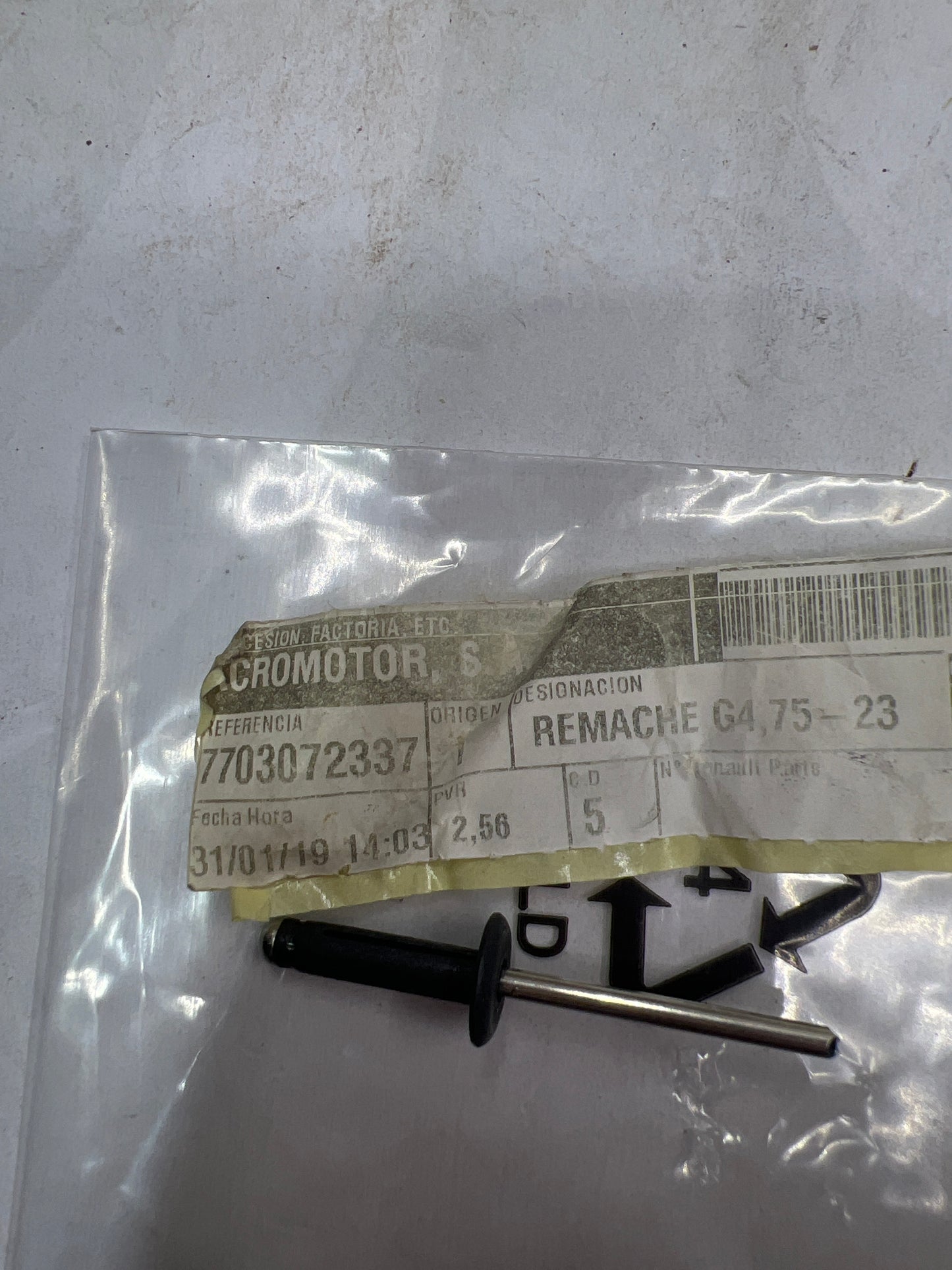 7703072337 REMACHE G4,75-23 RENAULT