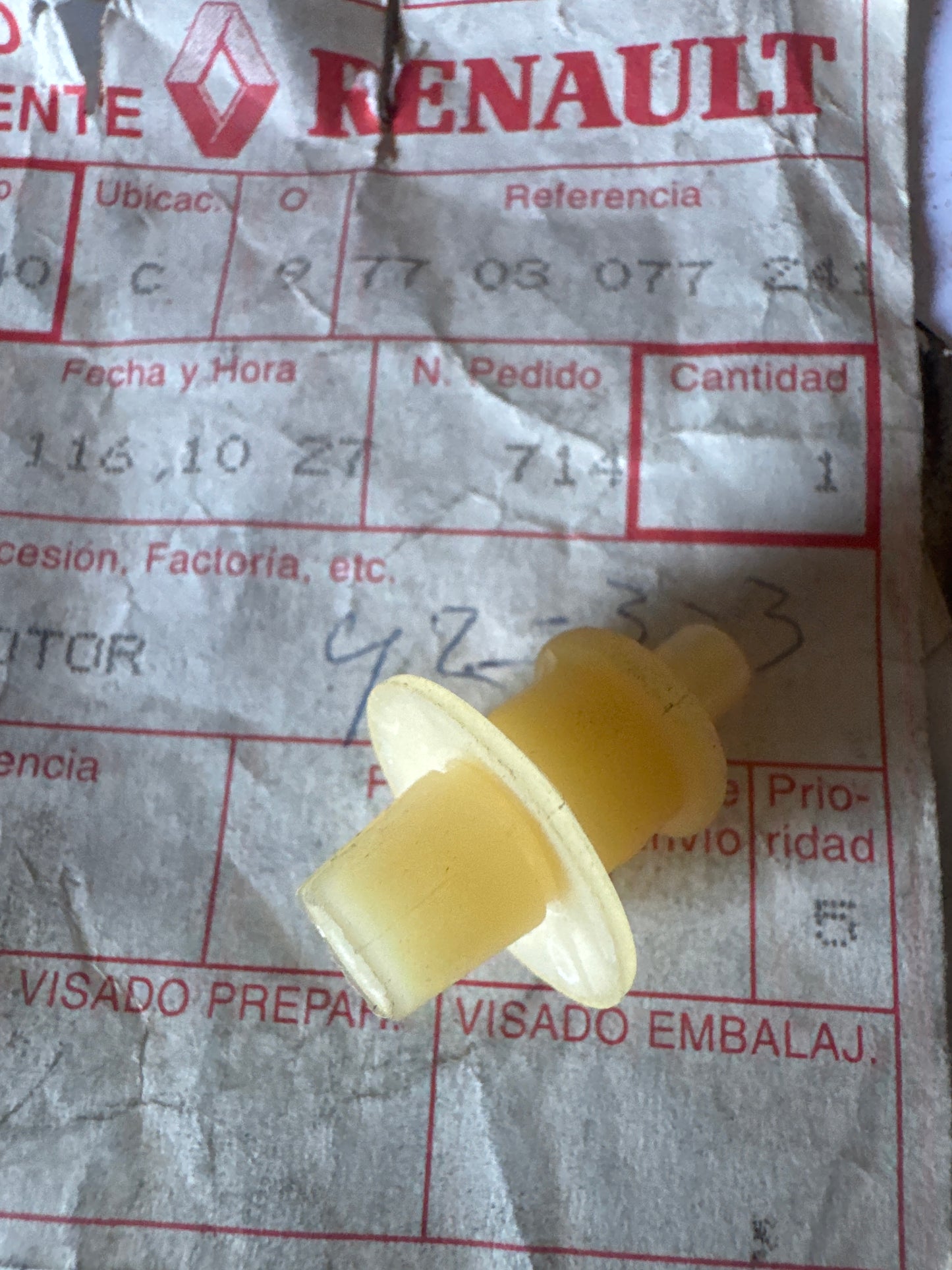 7703077241, GRAPA FIJ ALFOMBR, Renault