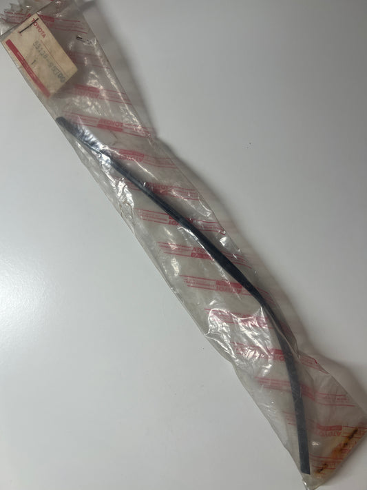 53138-95J00 RADIATOR GRILLE, toyota