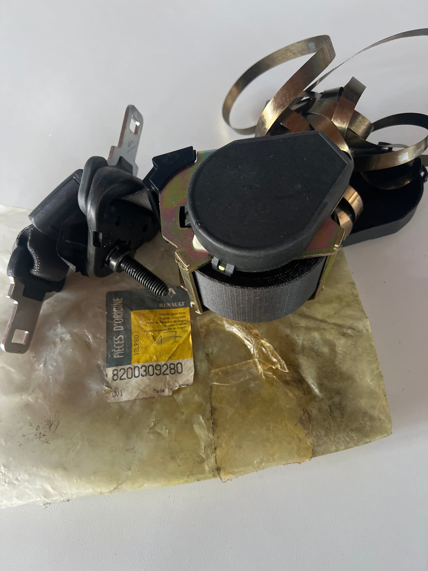 8200309280 - CINTURAN AR - Renault
