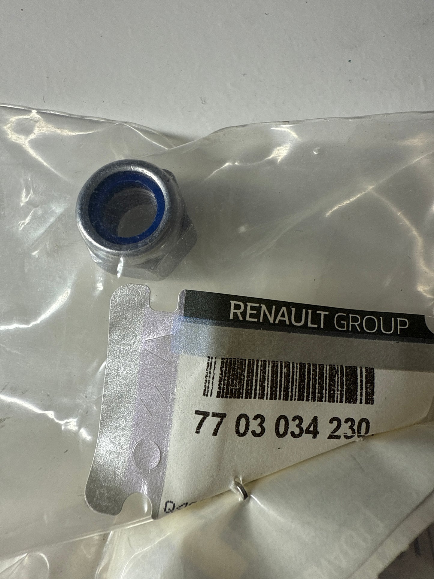 7703034230 - TUERCA M10 - Renault