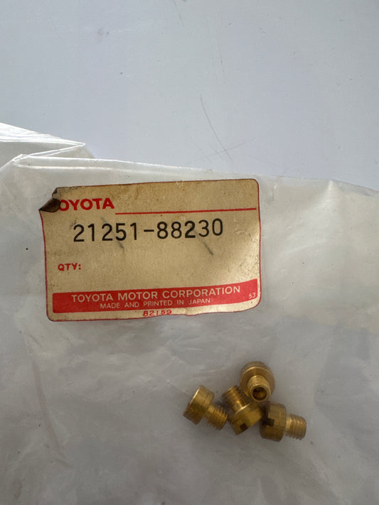 21251-88230 CARBURETOR, toyota