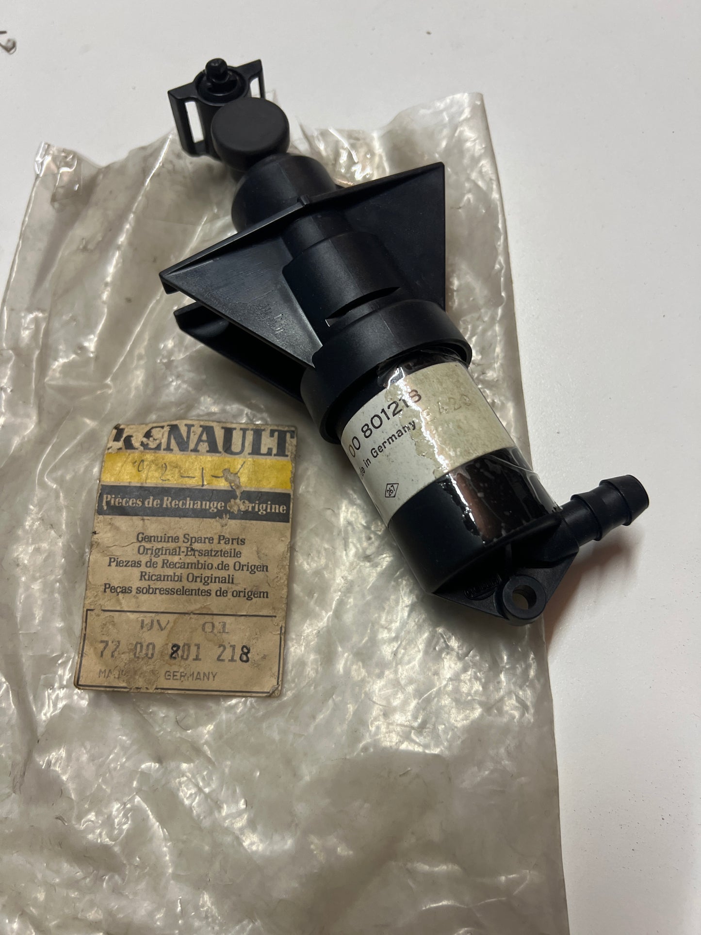 7700801218 Renault SURTIDOR DCH