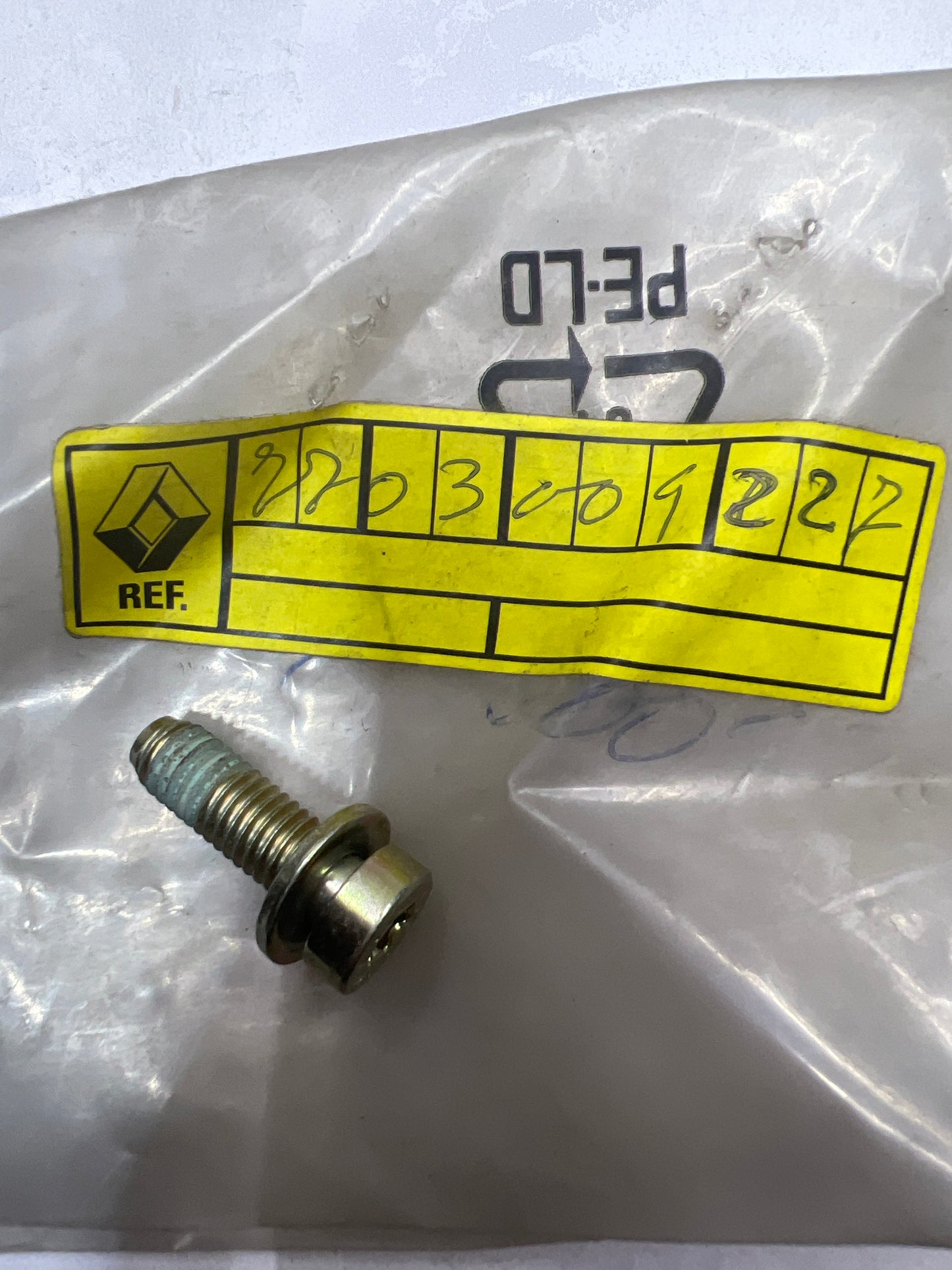 7703009227 TORNILLO RENAULT
