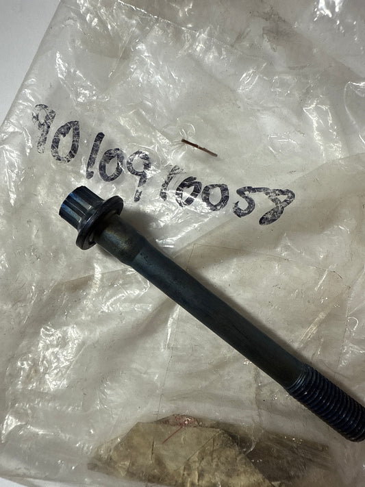 90109-10058 CYLINDER HEAD, toyota