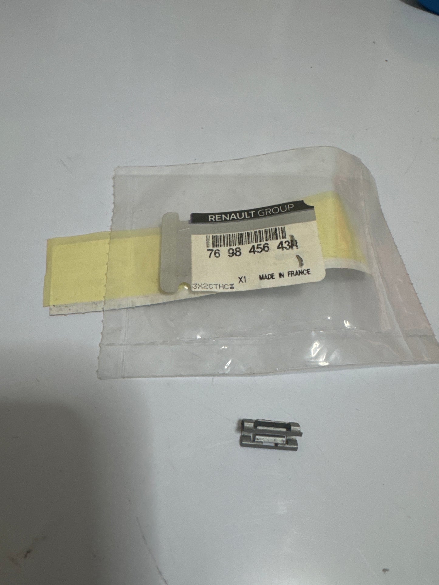 769845643R, GRAPA MANTENIMIEN, Renault