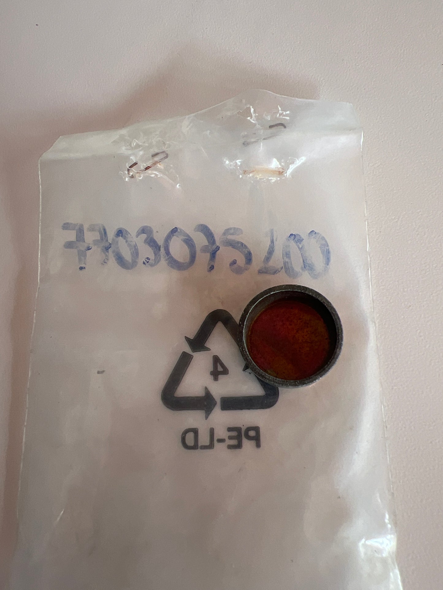 7703075200 Renault TAPON CUBETA