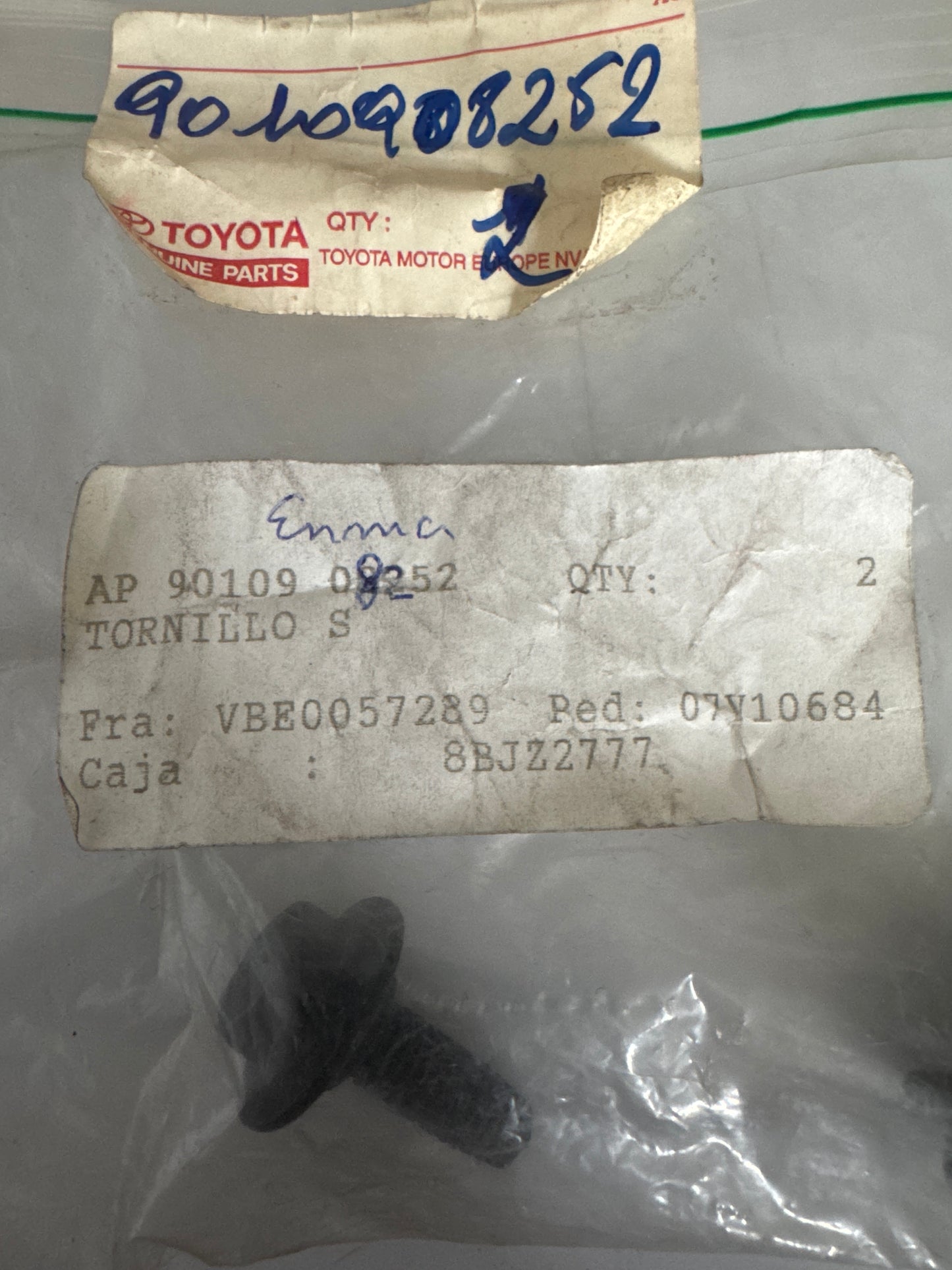 90109-08252 FLOOR PAN & LOWER BACK PANEL, toyota