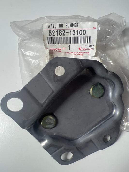 52182-13100 REAR BUMPER & BUMPER STAY, toyota