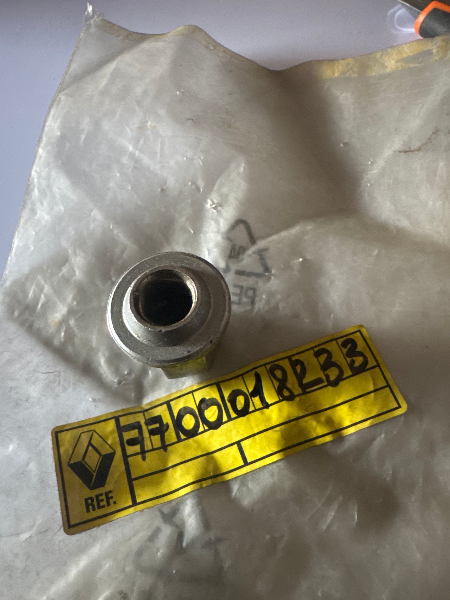 7700018233, TUERCA, Renault