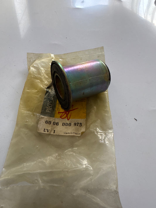 6006000975, SILEMBLOC, Renault