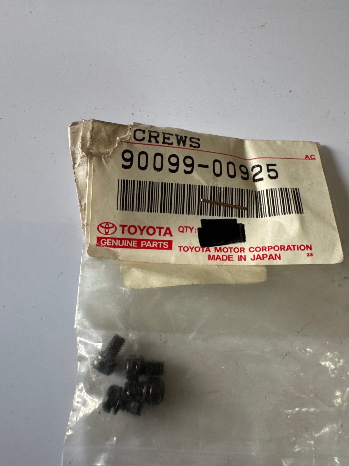 90099-00925 WINDSHIELD WIPER, toyota