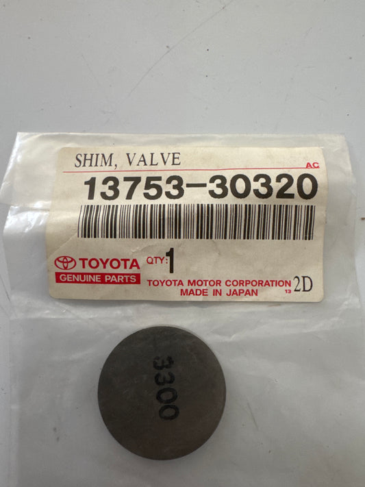 13753-30320 CAMSHAFT & VALVE, toyota