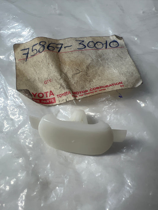 75867-30010 SIDE MOULDING, toyota