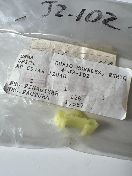 69749-12040, OTRAS PIEZAS CARROCERÍA, Toyota - Lexus