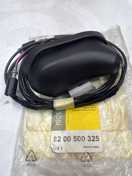 8200500325 BASE ANTENA RENAULT