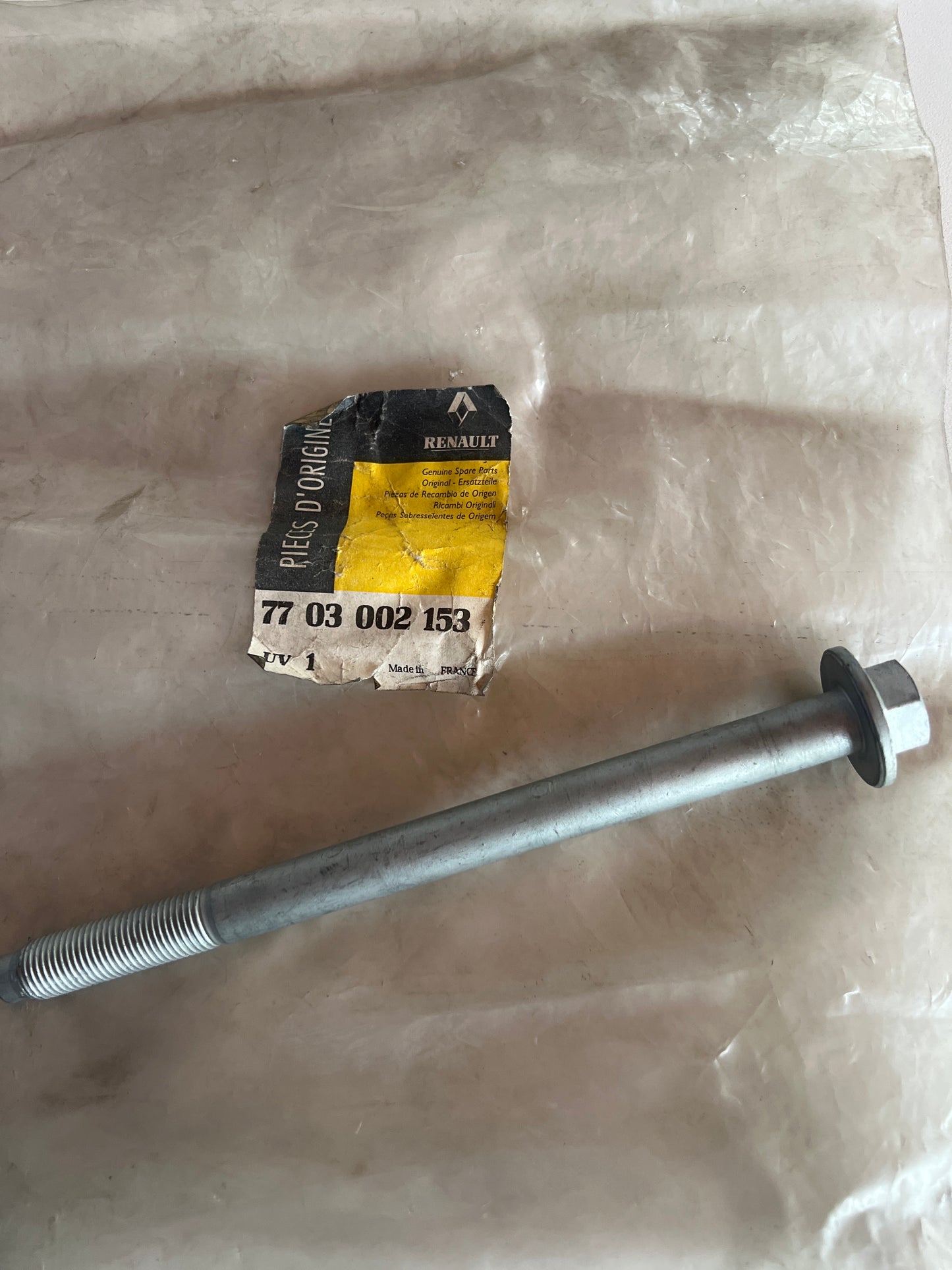 7703002153 - TORNILLO - Renault