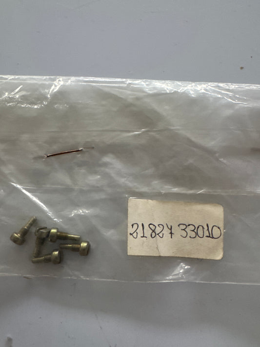 21827-33010 CARBURETOR, toyota