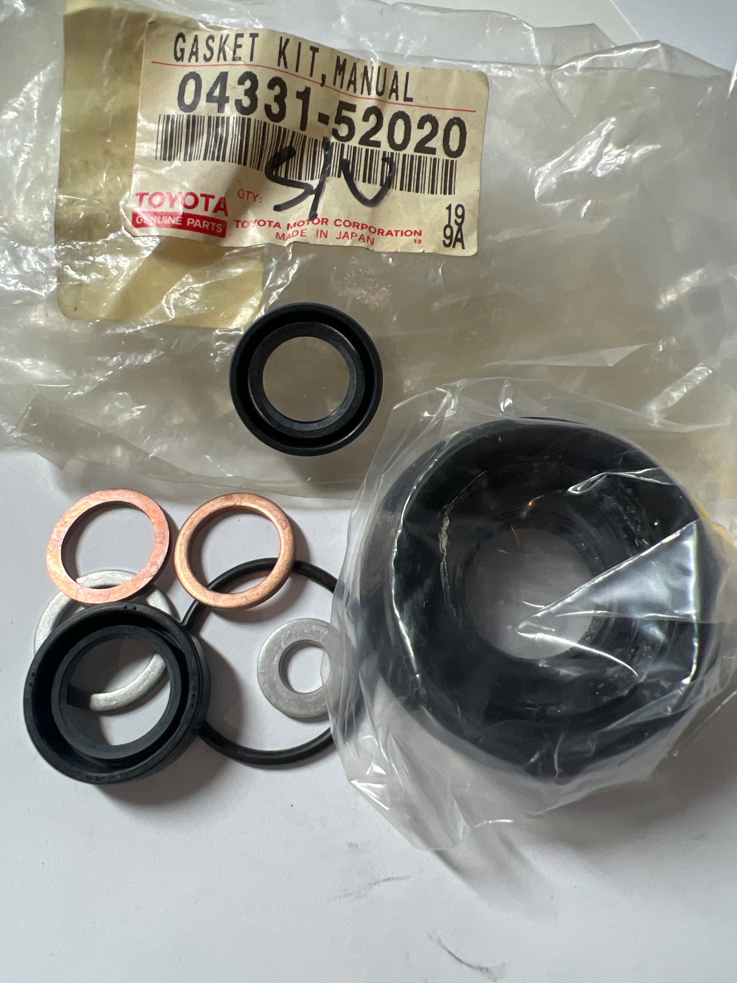 04331-52020 TRANSAXLE OR TRANSMISSION ASSY & GASKET KIT (MTM), toyota