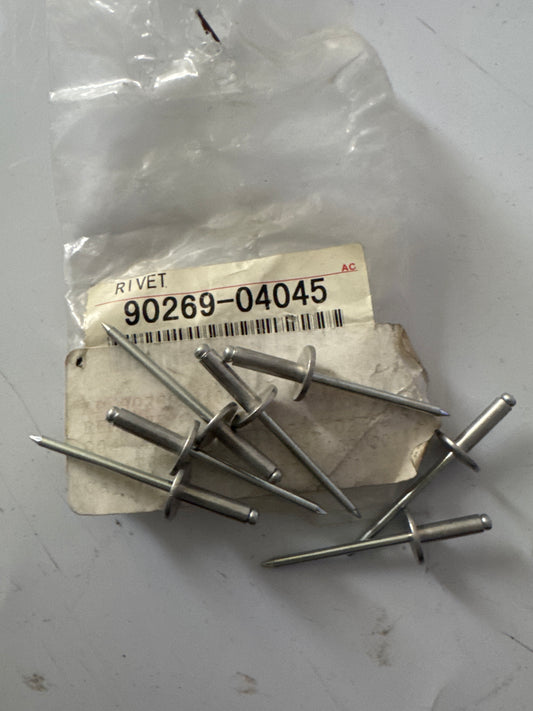 90269-04045, Pin, Toyota - Lexus