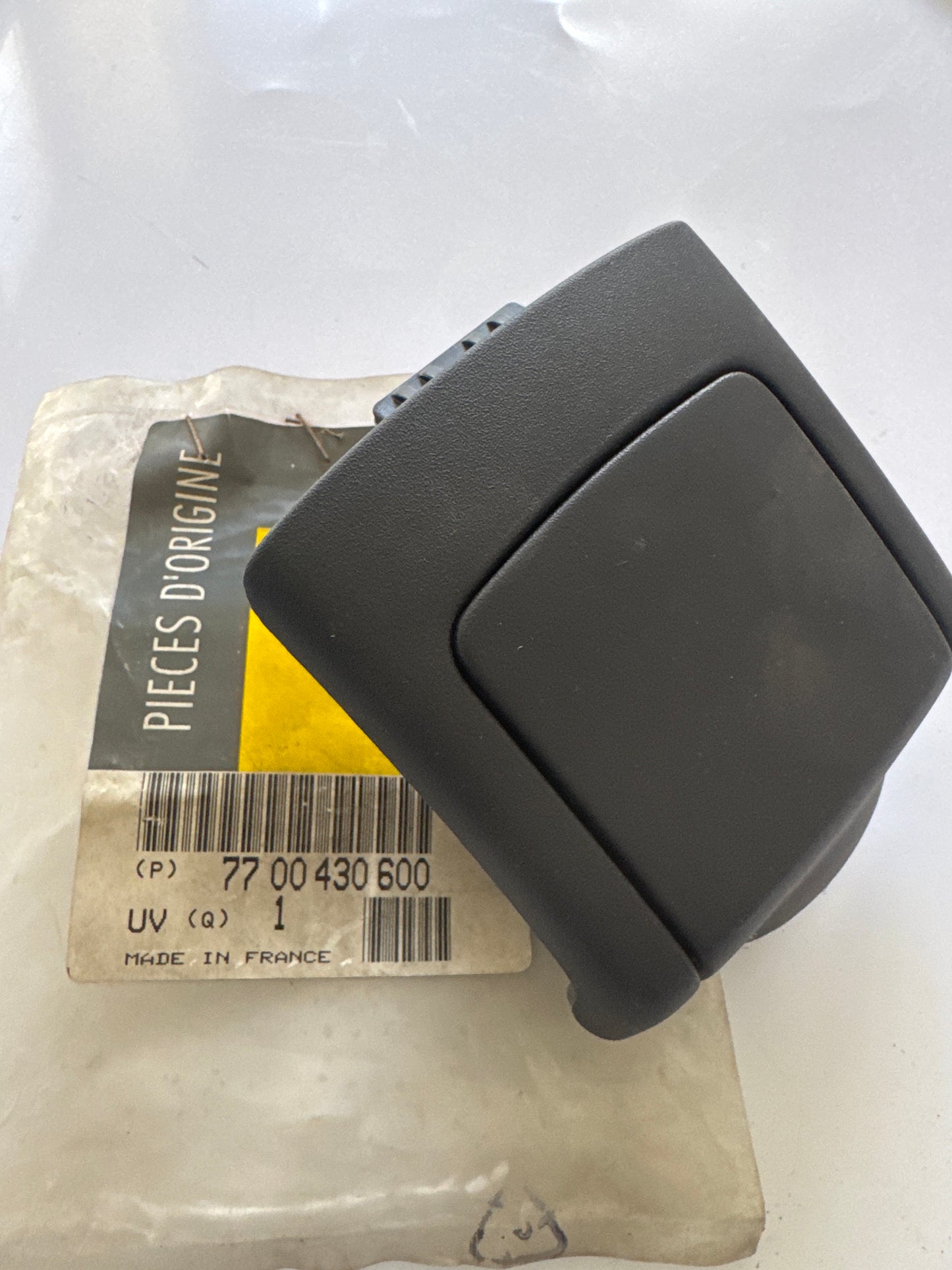 7700430600, CENICERO, Renault