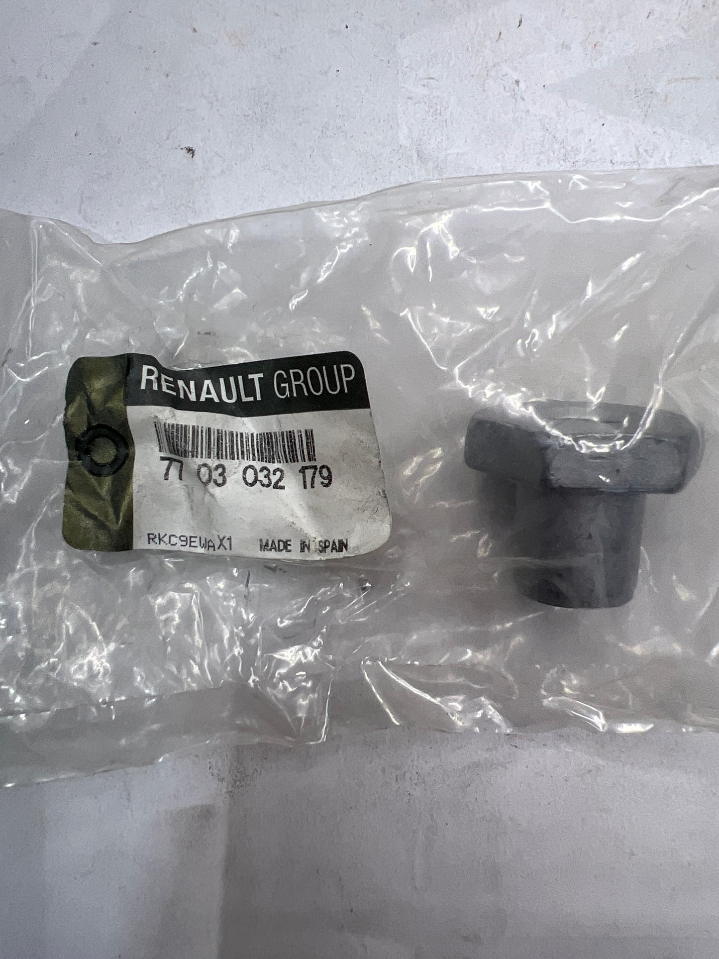 7703032179 TUERC M14X1 RENAULT