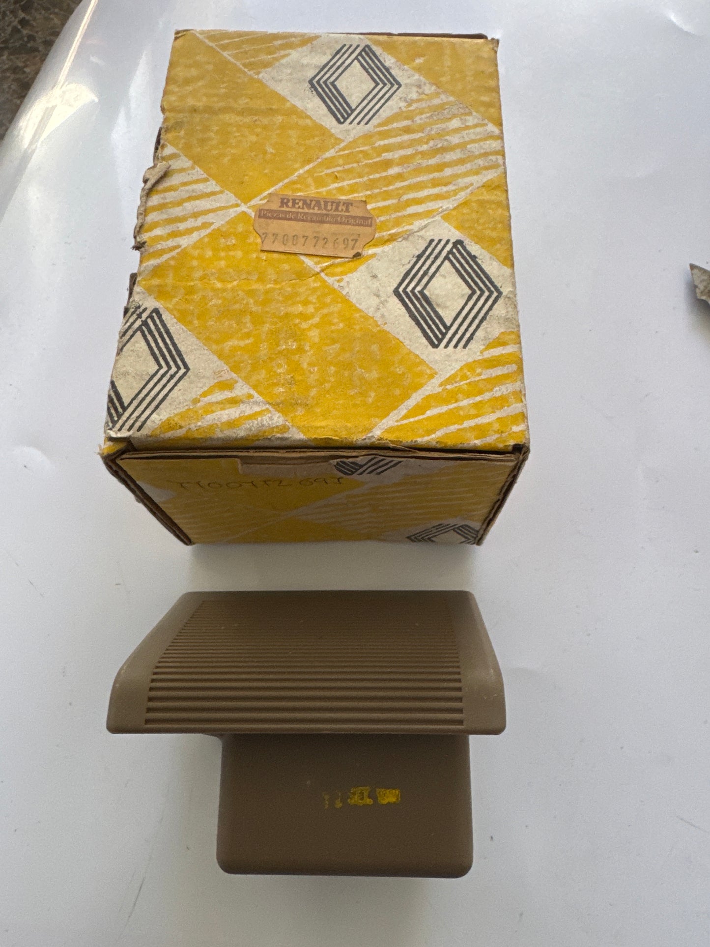 7700772697, CENICERO, Renault