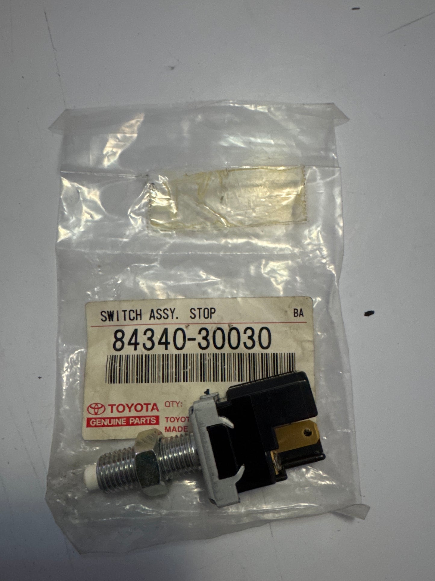 84340-30030 SWITCH & RELAY & COMPUTER, toyota