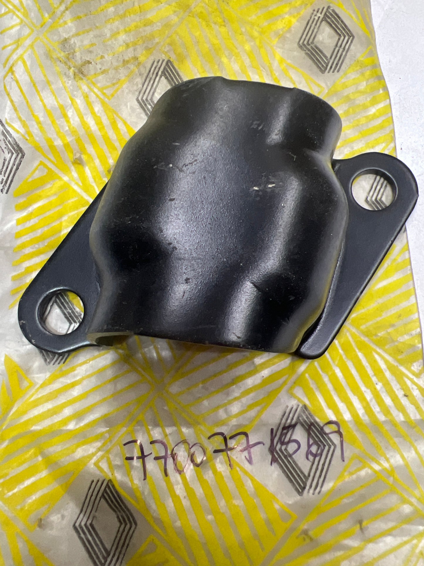 7700771569 BKT A/R/BAR RH 21 RENAULT