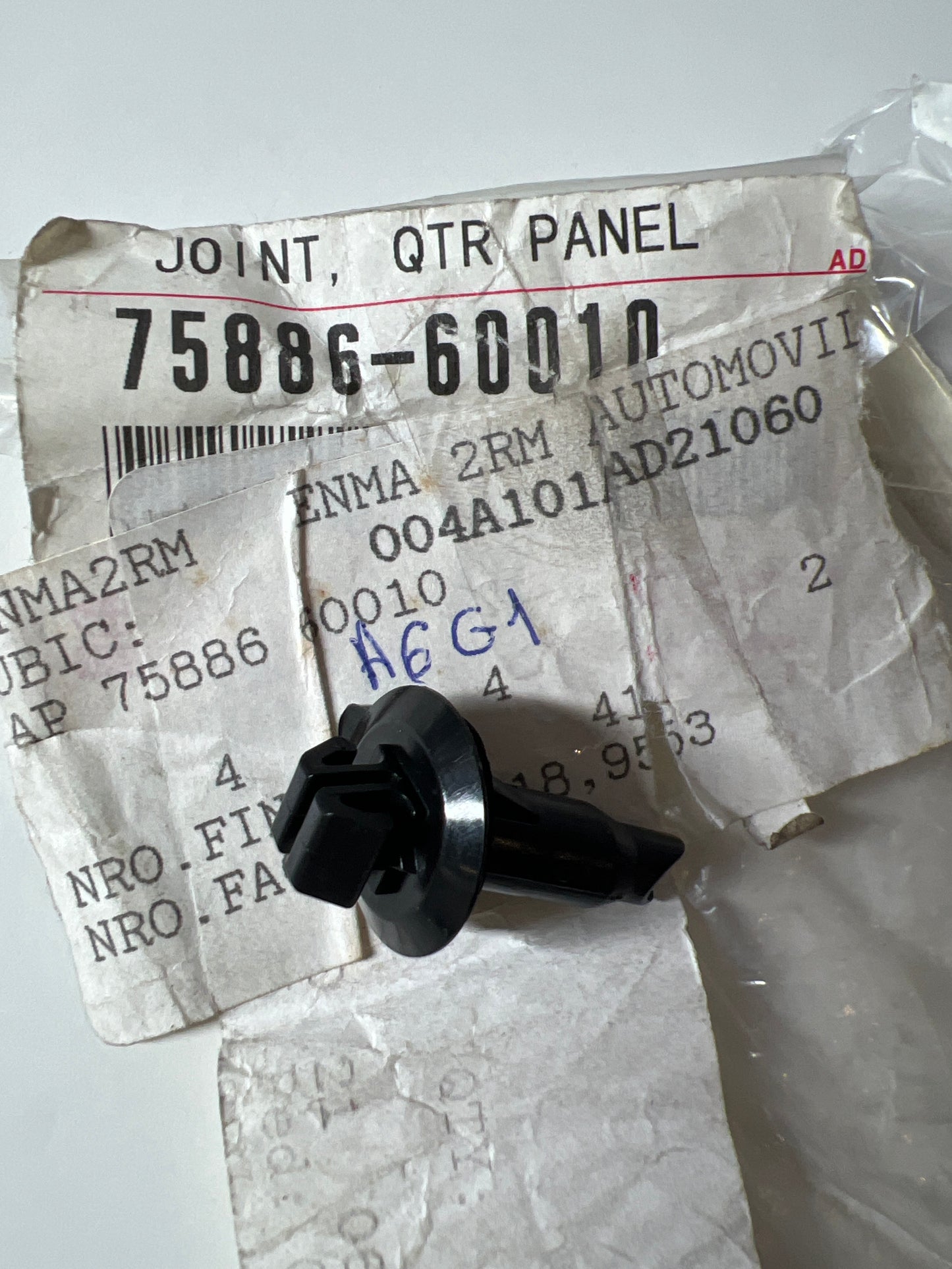 75886-60010, JUNTA MARCO PANEL TRASERO NO 1 DERECHA, Toyota - Lexus