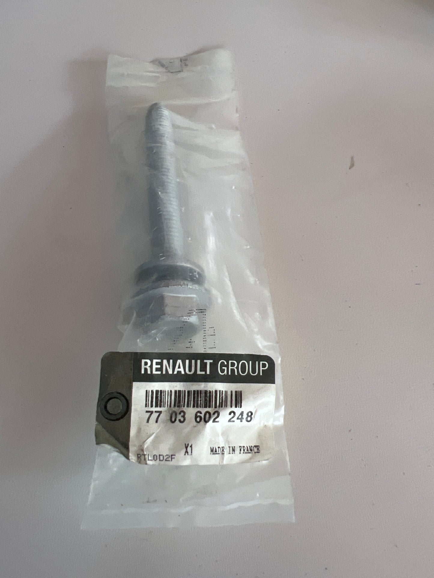 7703602248 TORNILLO RENAULT