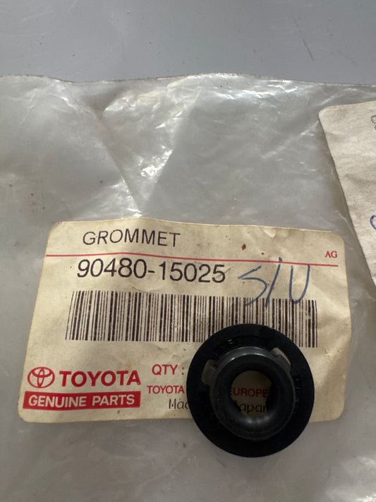 90480-15025 HOOD LOCK & HINGE, toyota